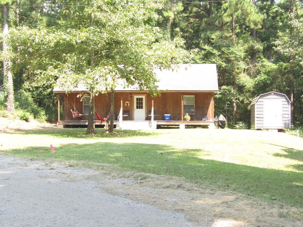 176 County Road 2760 Property Photo 1