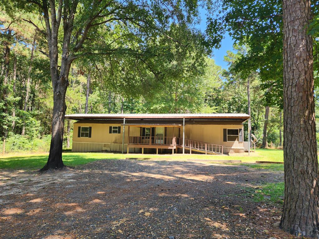 620 County Road 125 Property Photo 1