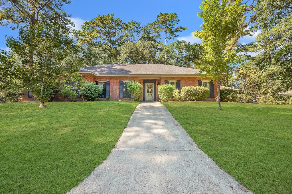 875 Holly Property Photo 1