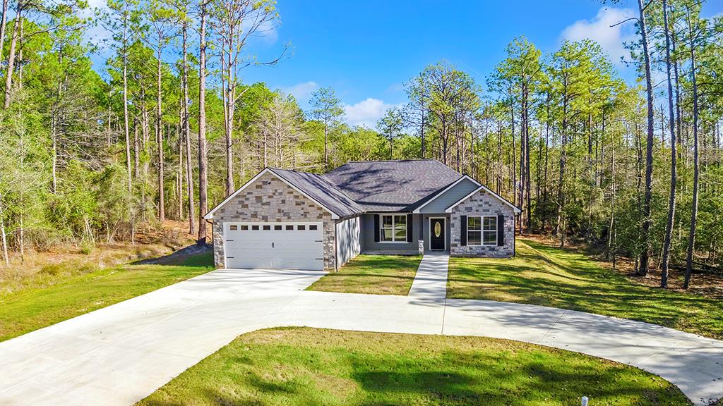 275 Tobacco Road Property Photo 1
