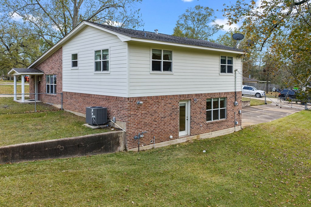 188 Cr 1040 Property Photo 5