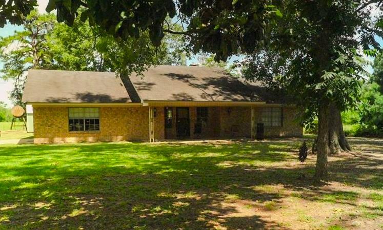2298 Fm 1970 N Property Photo 1