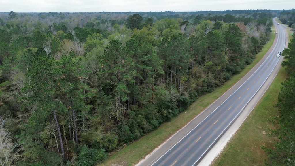11948 Highway 190 E Property Photo 1