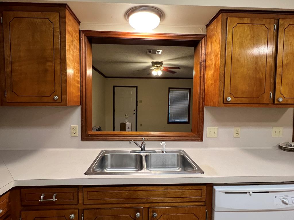 127 Cr 5024 Property Photo 6