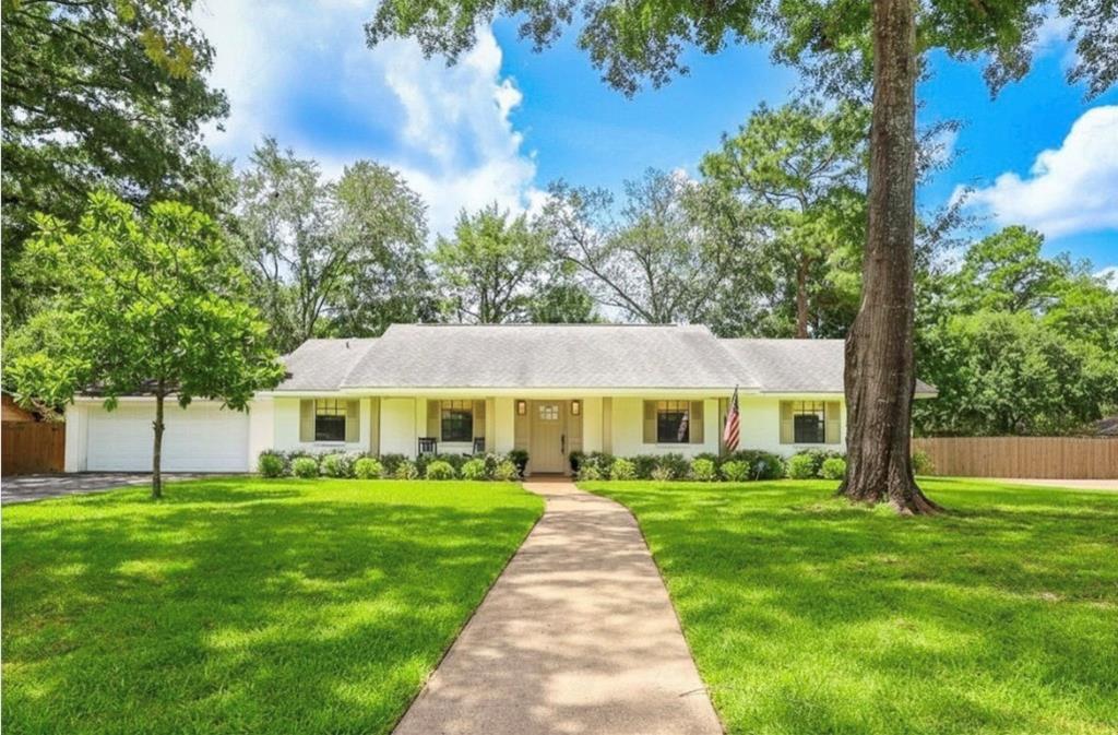 1416 Sleepy Hollow Drive Property Photo 1