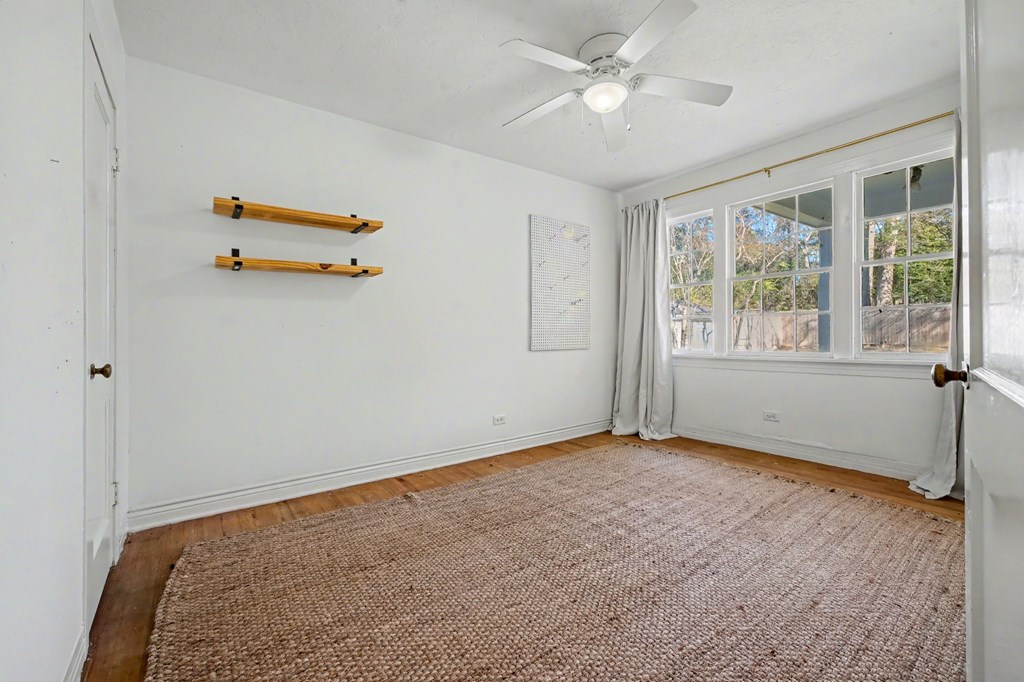 528 Fourth Street Property Photo 13