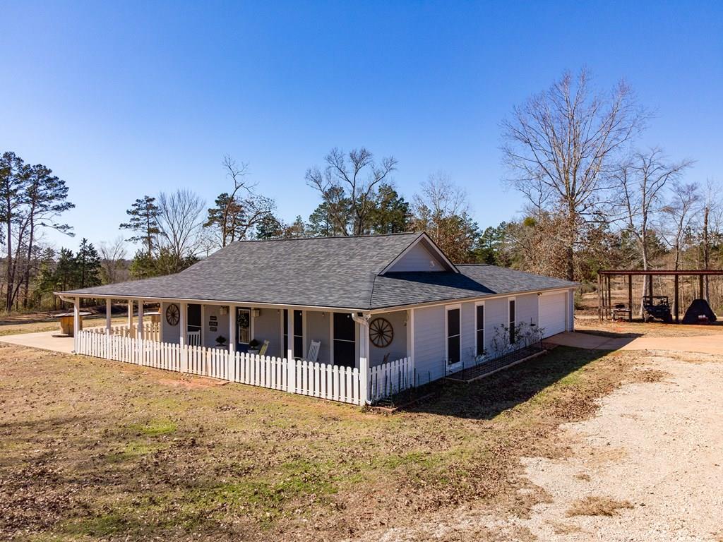 2731 Fm 225 Property Photo 1