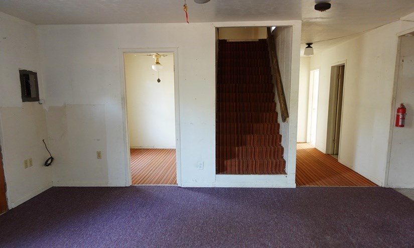 191 County Road 5598 Property Photo 3