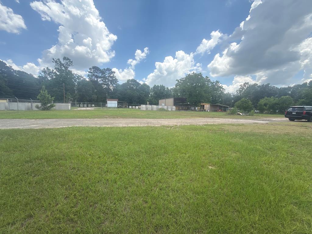 3381 Hwy 21w Property Photo 1