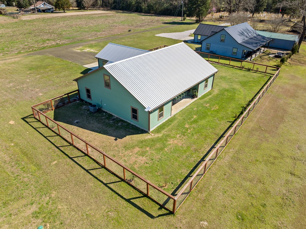 395 County Road 062 Property Photo 27