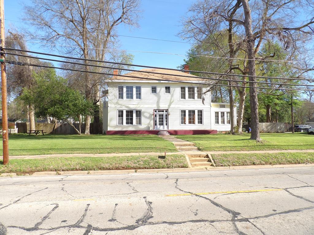 718 Houston Street Property Photo 1
