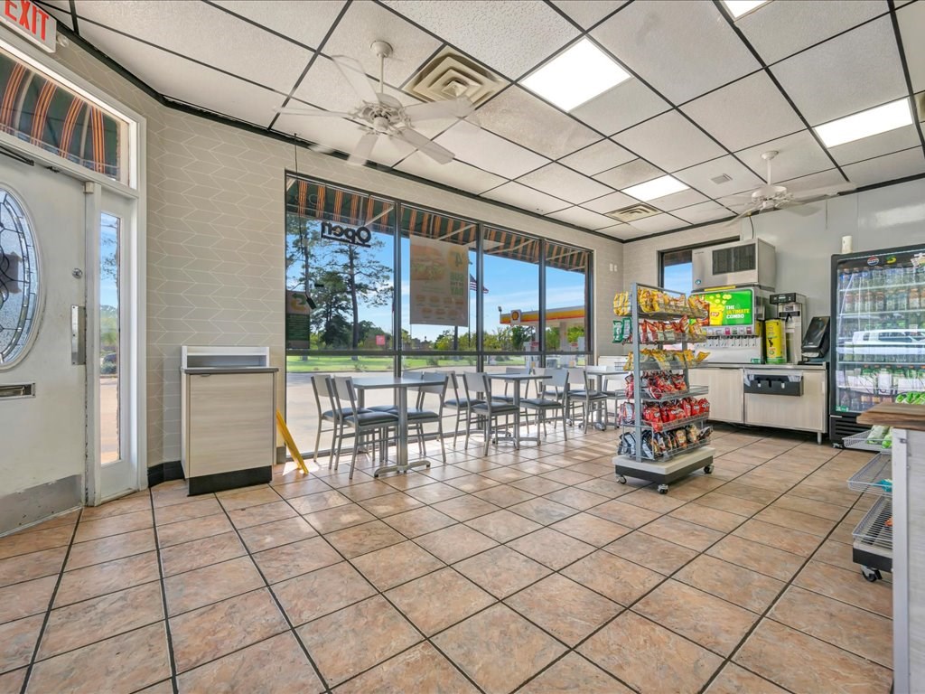 105 Champions Property Photo 13