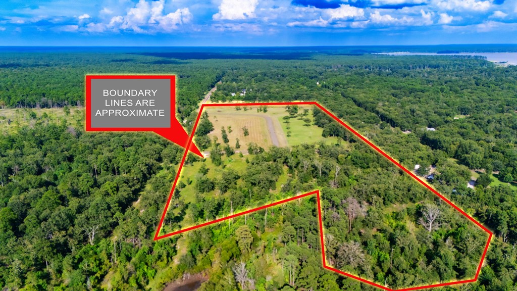 2851 Private Road Property Photo 7