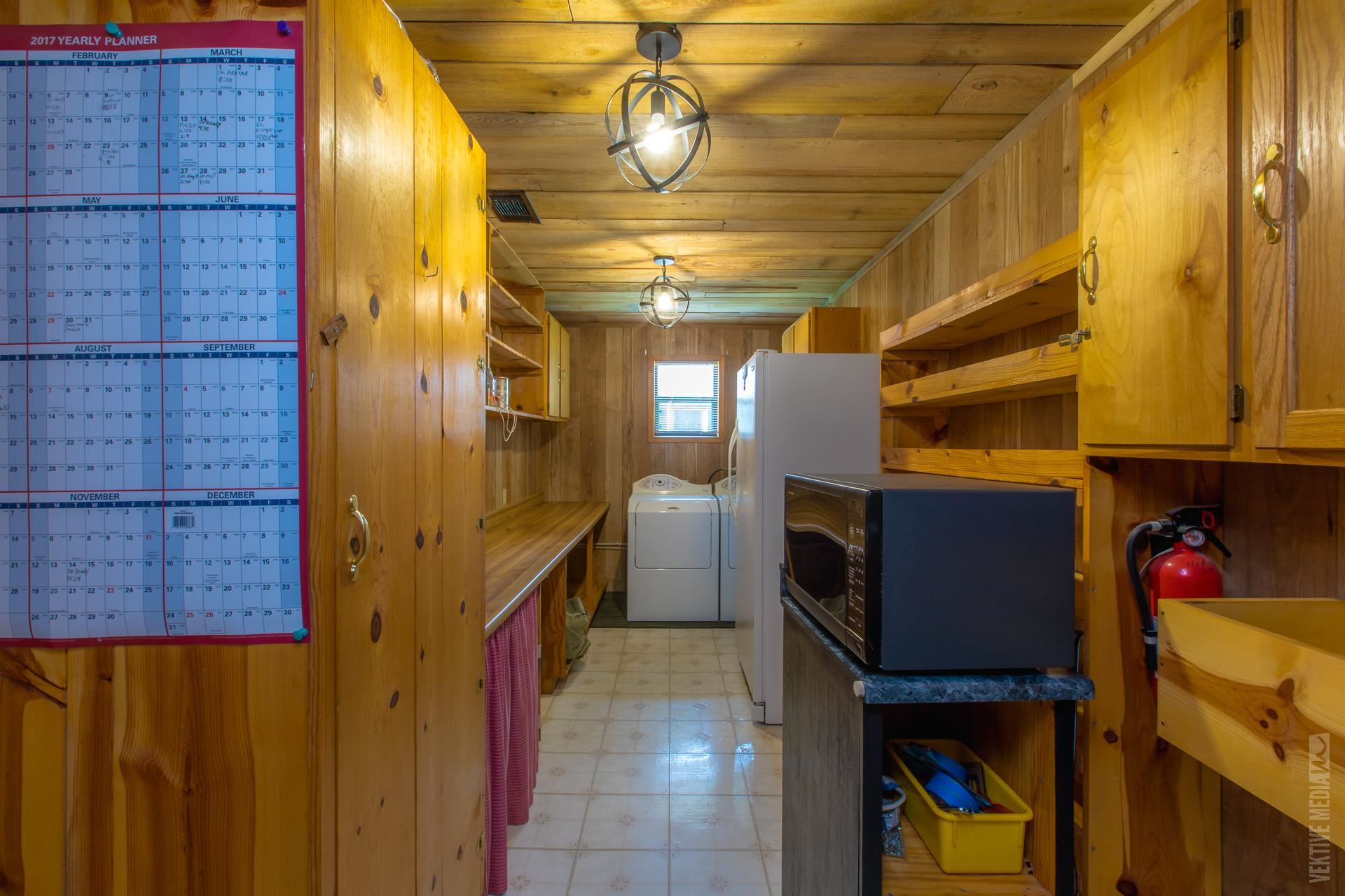 273 Moss Property Photo 15