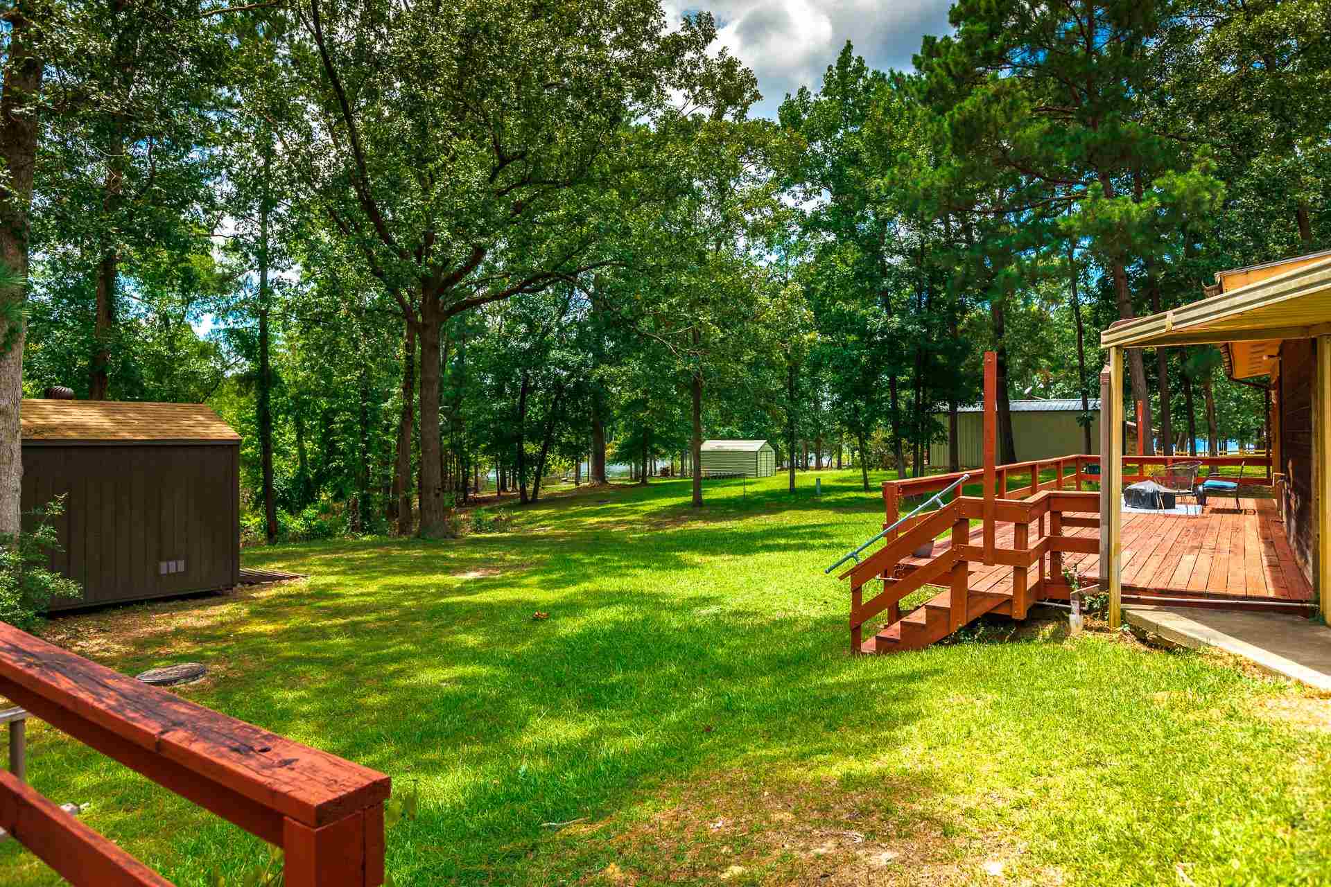 273 Moss Property Photo 17