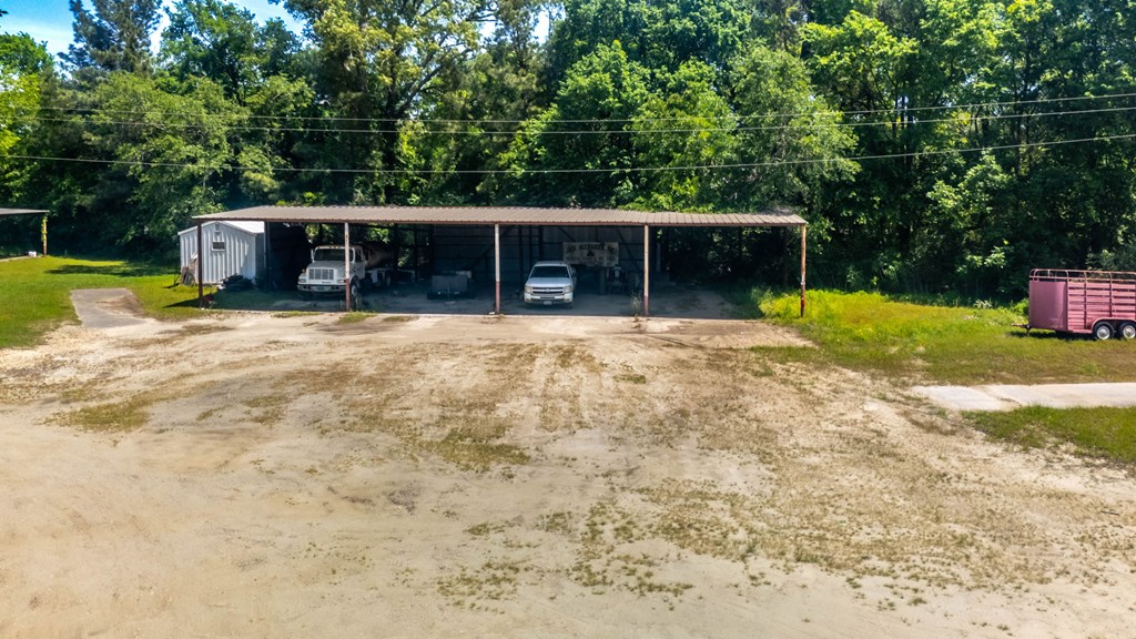 2403 Frank Street Property Photo 24