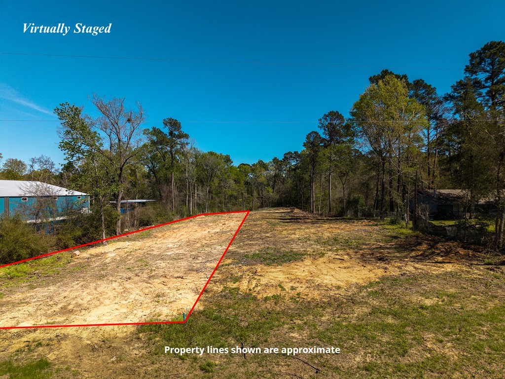 6304 N Us Highway 59 Property Photo 2