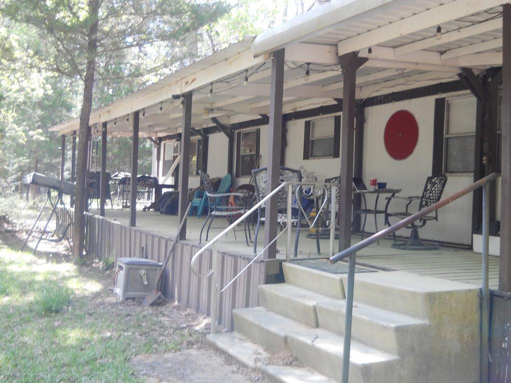 627 County Road 3373 Property Photo 1