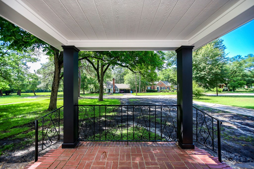 508 Jefferson Property Photo 39