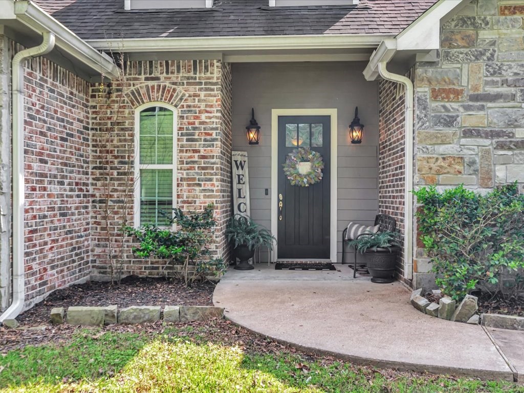 1570 Narroway Loop Property Photo 4