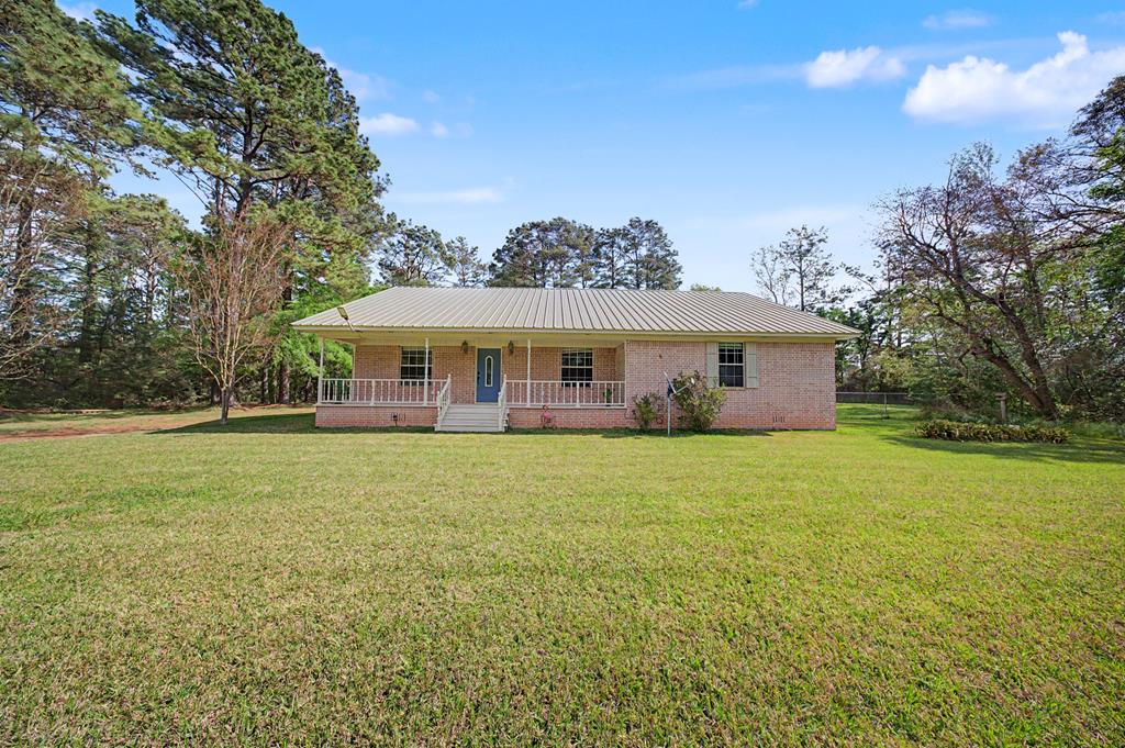 12218 State Highway 87 N Property Photo 1