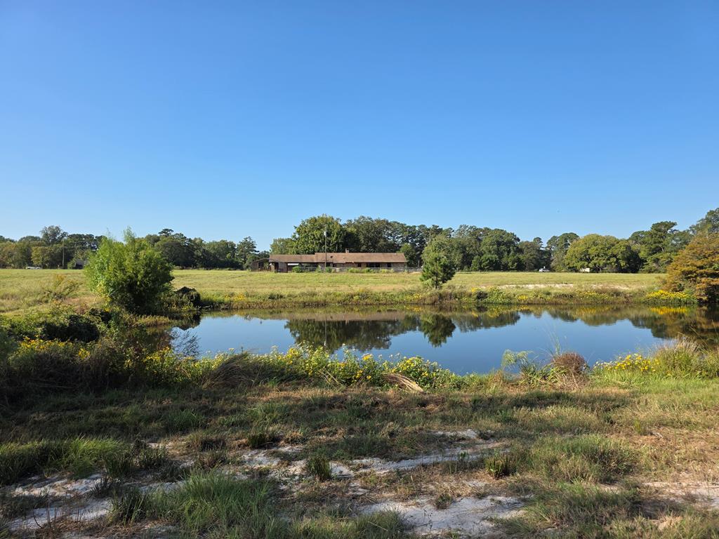5762 Hwy 63w Property Photo 11