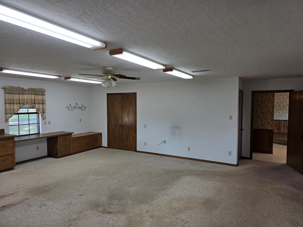 5762 Hwy 63w Property Photo 16