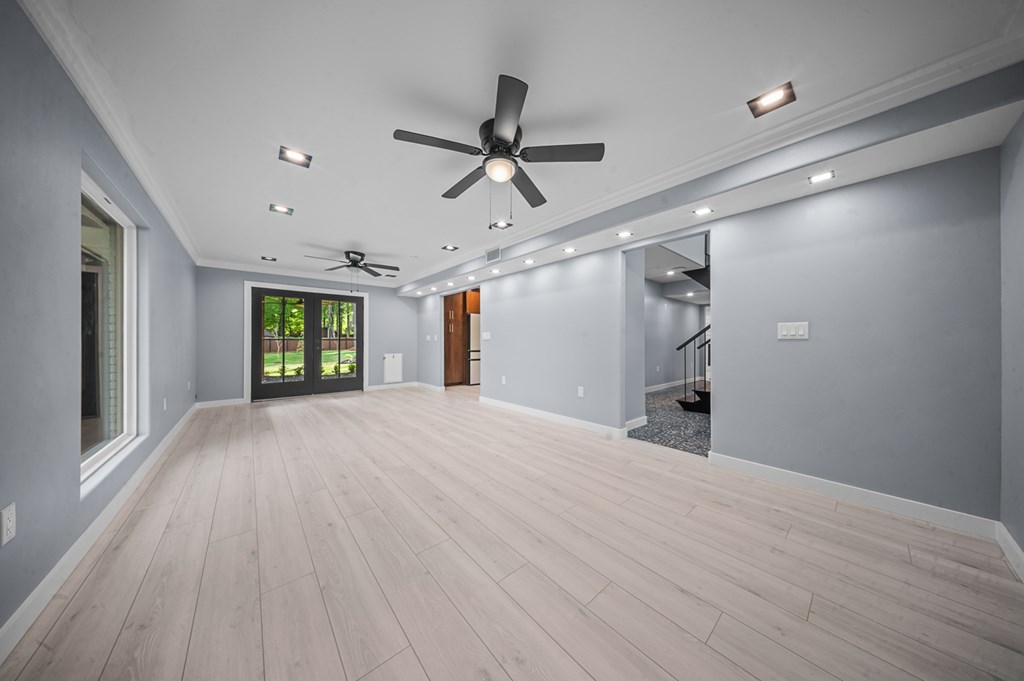 1111 Quail Ridge Drive Property Photo 18