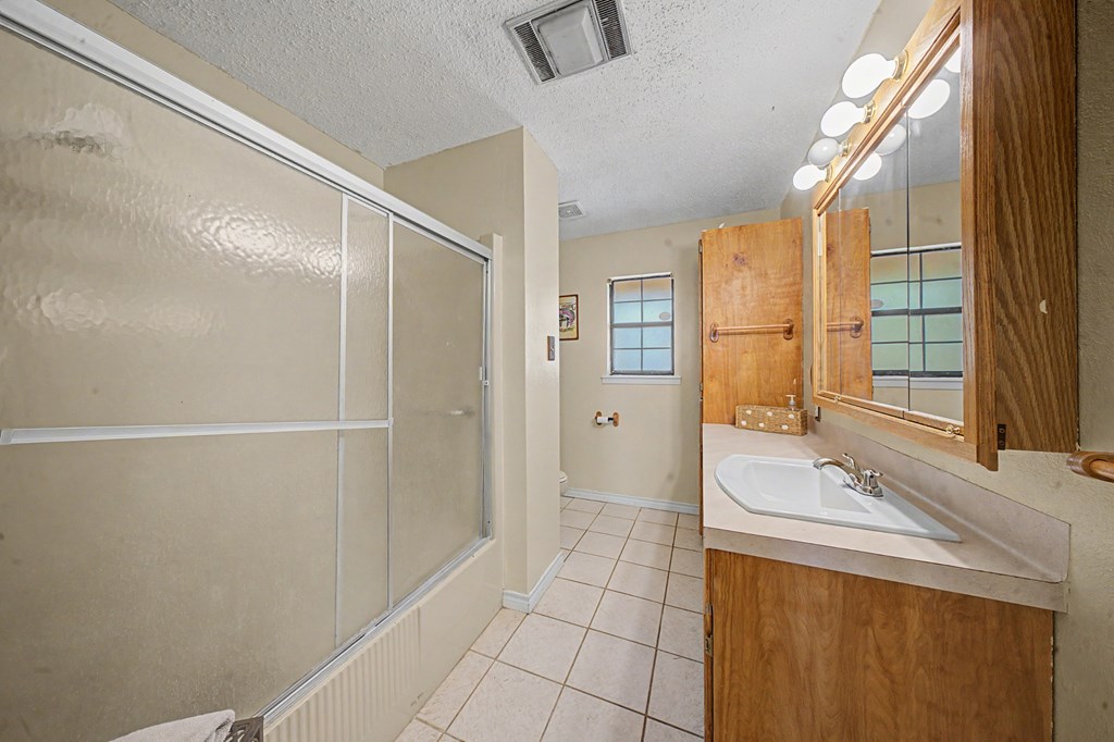195 Cr 4804 E Property Photo 18