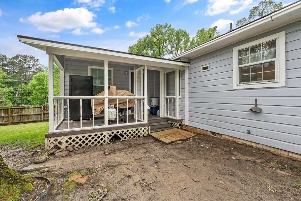 239 Ricketts Property Photo 8