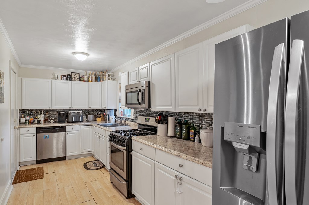 239 Ricketts Property Photo 22