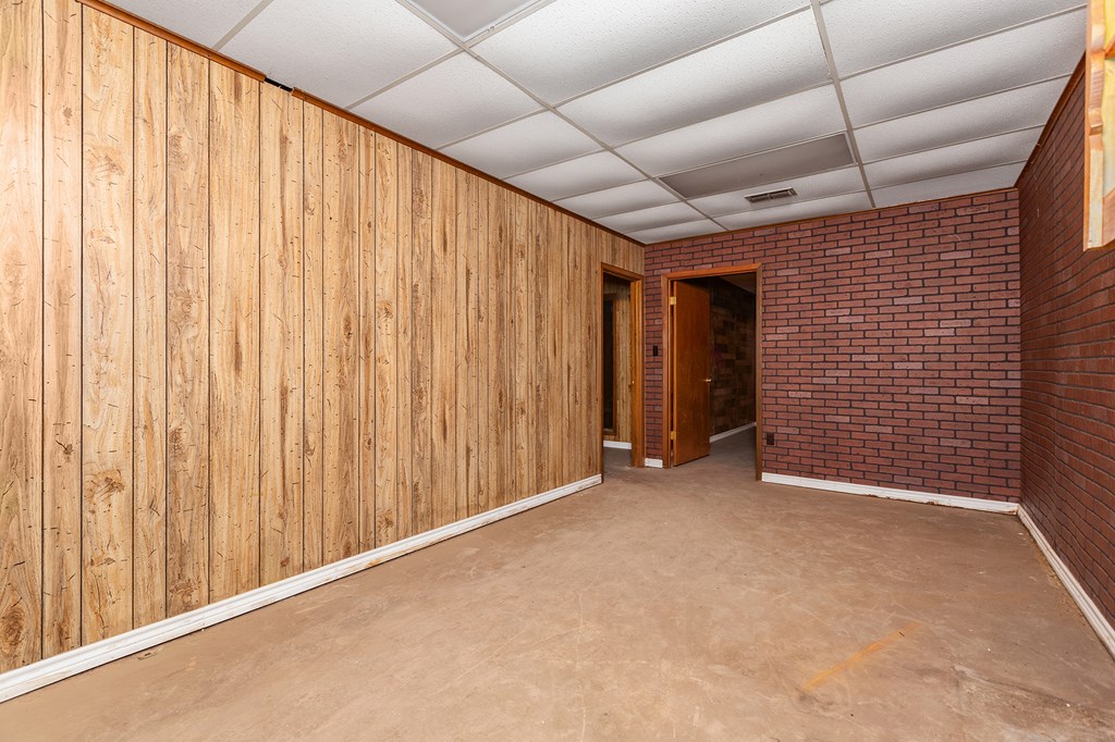 1002 John Redditt Drive Property Photo 21