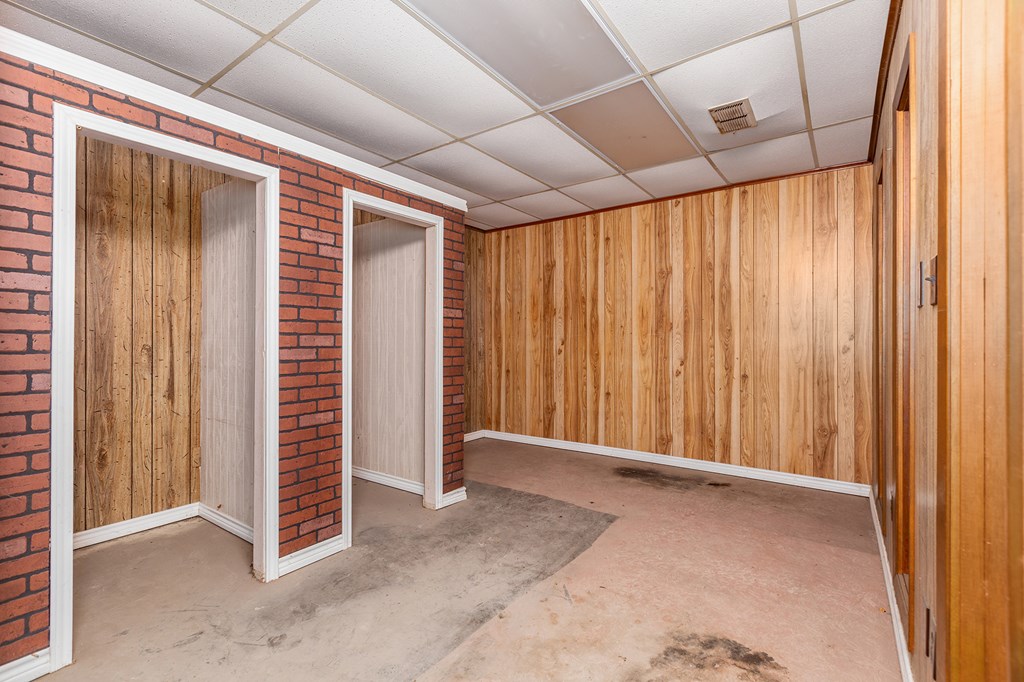 1002 John Redditt Drive Property Photo 22