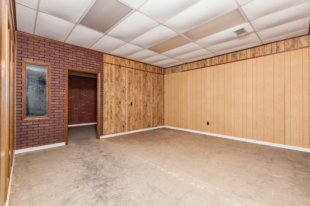 1002 John Redditt Drive Property Photo 23