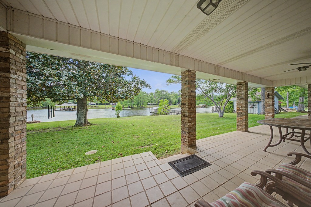 212 Oakleaf Circle Property Photo 22