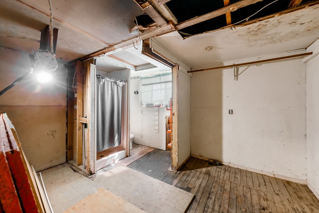 1087 Fm 23w Property Photo 29