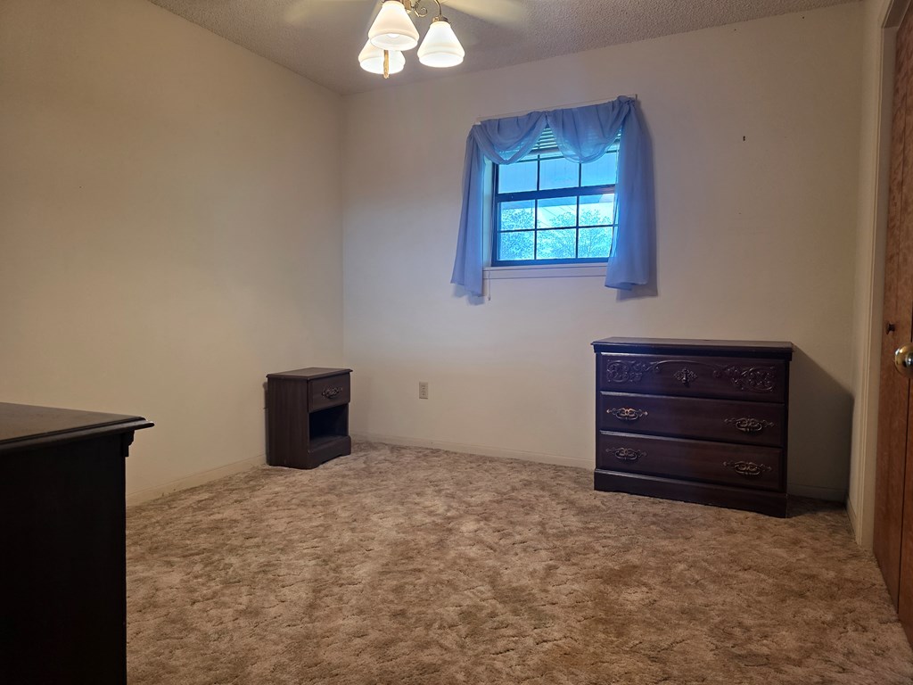 351 N A Ave Property Photo 11