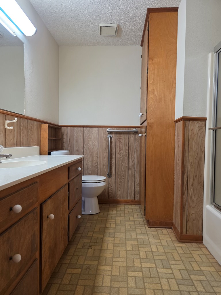 351 N A Ave Property Photo 12