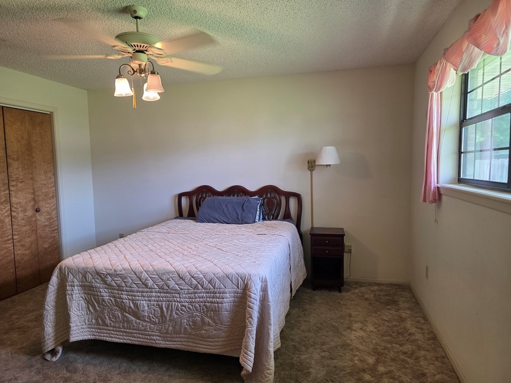 351 N A Ave Property Photo 15