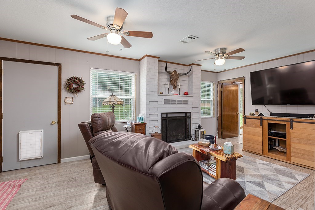 151 Cr 4717 Property Photo 7