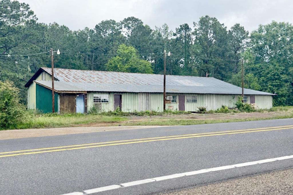 5255 Sh 21 E Property Photo 1