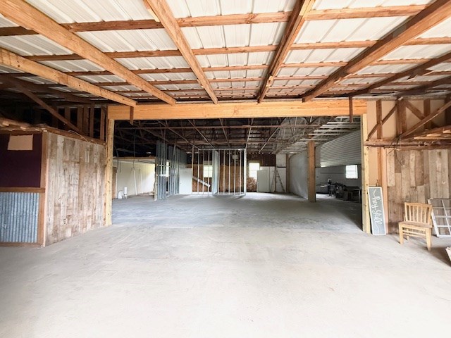 5255 Sh 21 E Property Photo 7