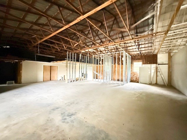 5255 Sh 21 E Property Photo 12