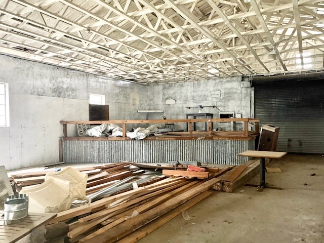 5255 Sh 21 E Property Photo 14