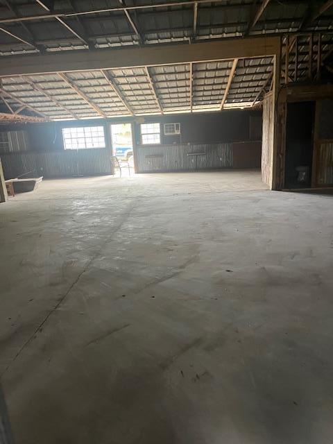 5255 Sh 21 E Property Photo 21