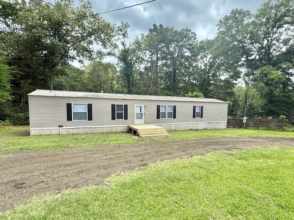 715 Beckcom Road Property Photo 29