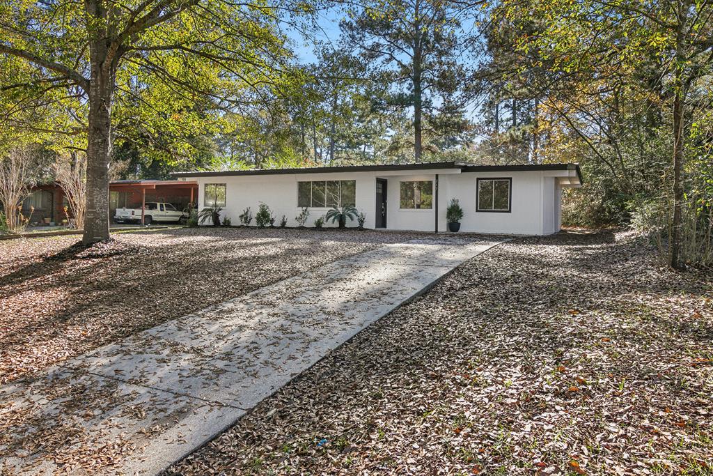 217 Tonahill Property Photo 1