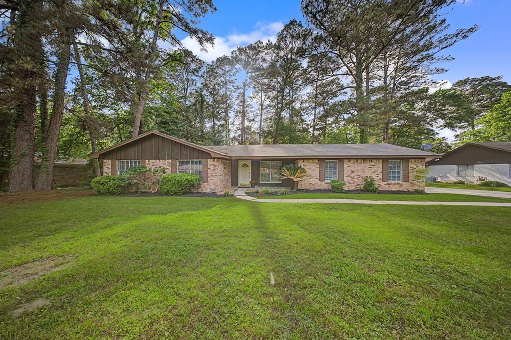 811 Richardson Drive Property Photo 1