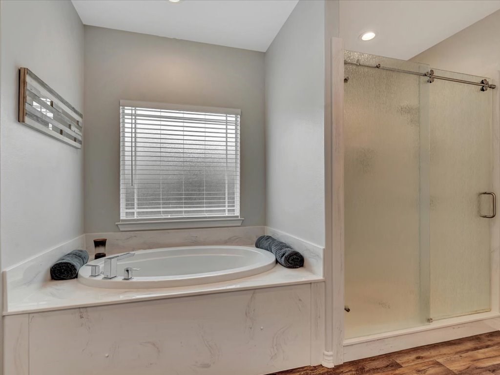 111 Rustic Pines Drive Property Photo 23