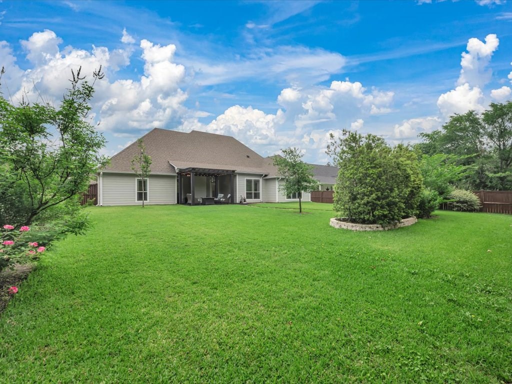 111 Rustic Pines Drive Property Photo 34